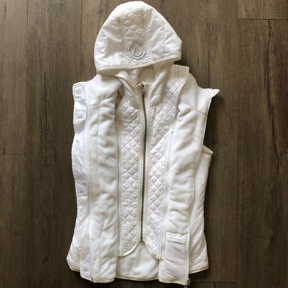 Rare Lululemon Glacier Vest. - Picture 8 of 15